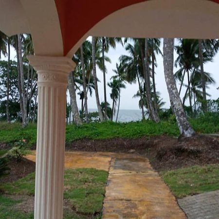 Villa Frente Al Mar - Primera Linea De Playa Los Robalos Buitenkant foto